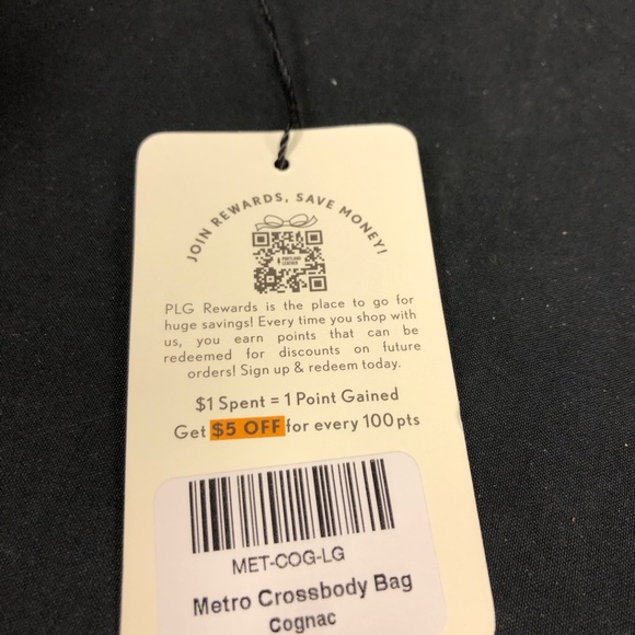 Portland Leather Goods Metro Crossbody Bag - Picture 11 of 12